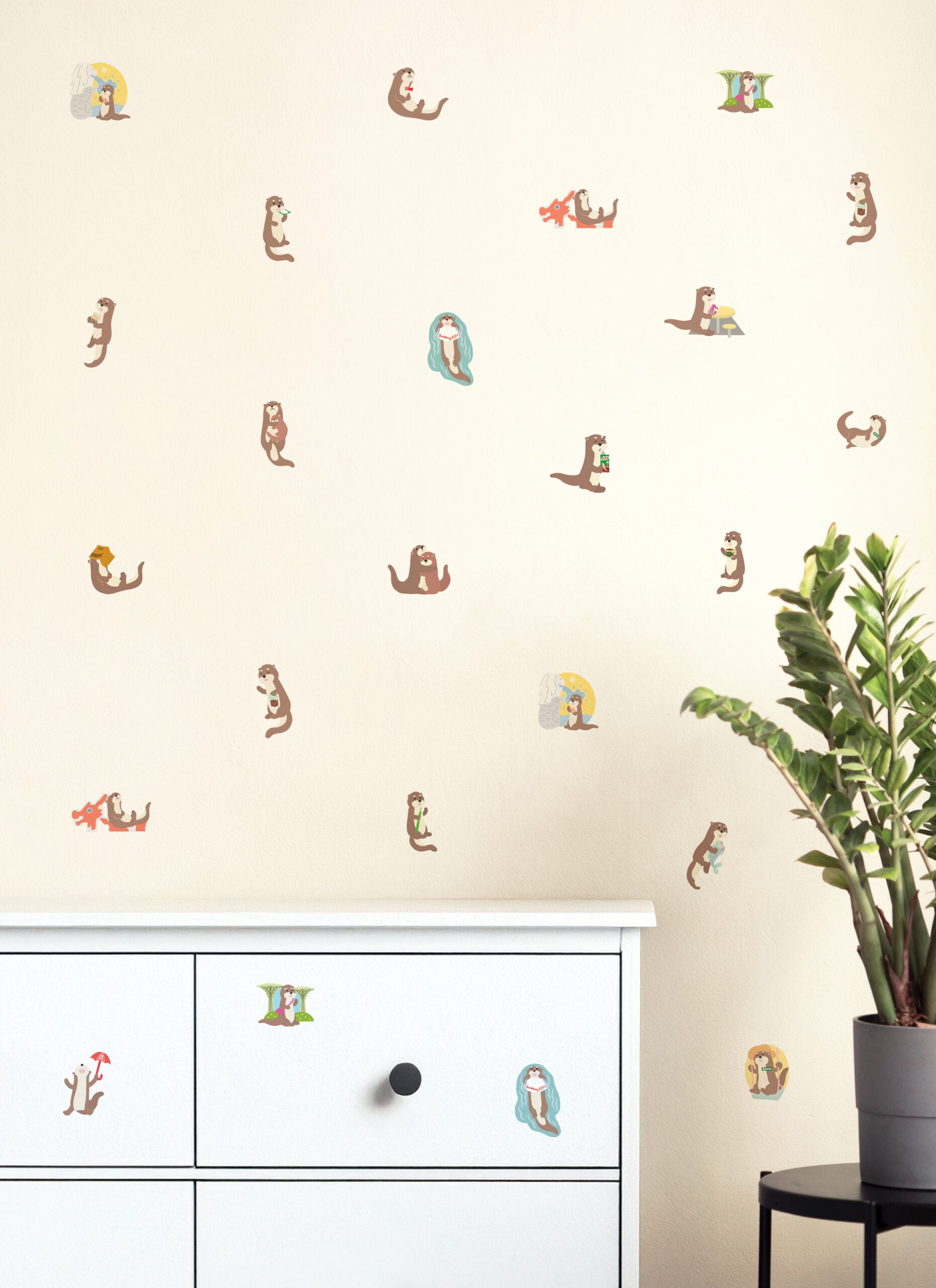 Singaporean Otters 🖼️ Reusable Fabric Decal