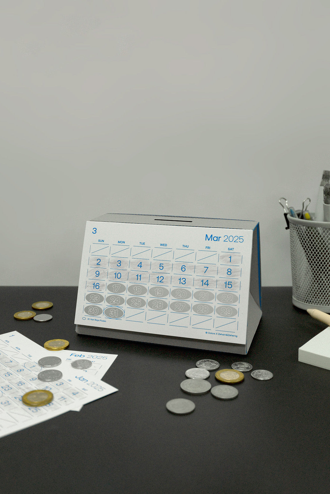 Scratch Calendar Coin Bank