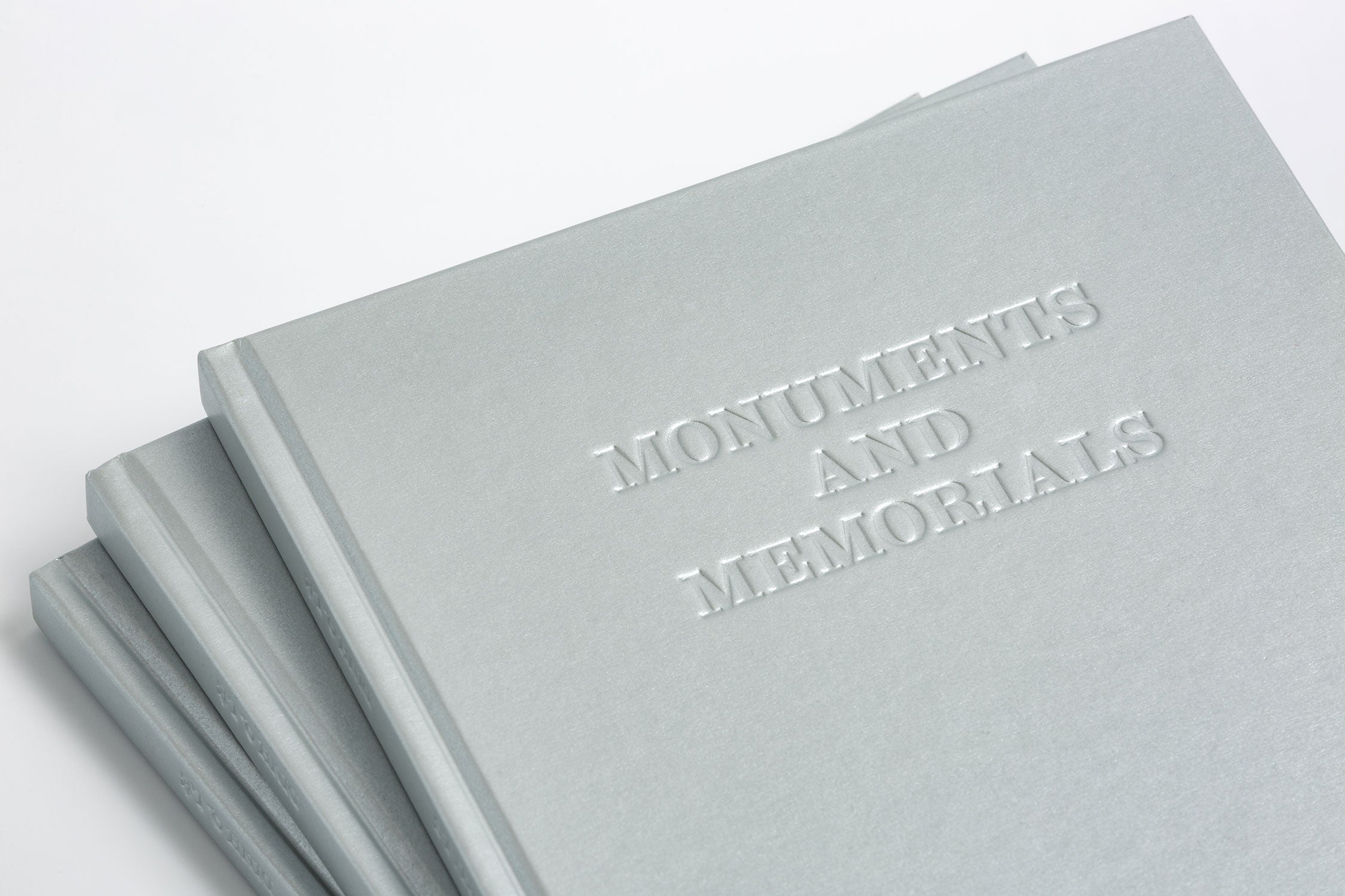 Dinh Q. Lê: Monuments and Memorials